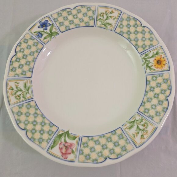 Noritake Homecraft Sonoma Trellis 8.5” Salad Luncheon Plates – Set of 4 - Picture 14 of 16